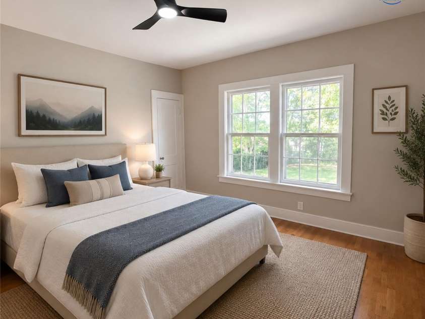 317 8th Street, Hickory, NC 28601.  MLS# CAR4361363, YatesRealty ID 11658. Bedroom 3: AI Decorated
