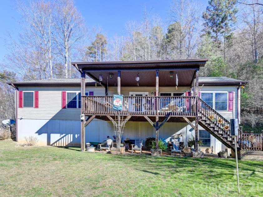 2 Ruffed Grouse Drive, Weaverville, NC 28787.  MLS# CAR4330226, YatesRealty ID 11659. 