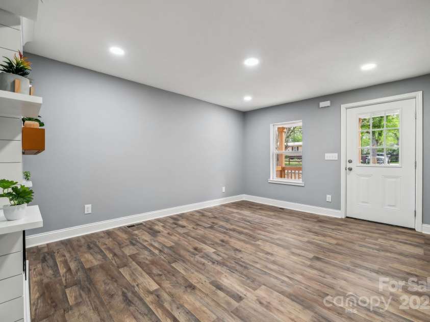 606 & 608 Hampton Road, Lancaster, SC 29720.  MLS# CAR4248419, YatesRealty ID 11659. 