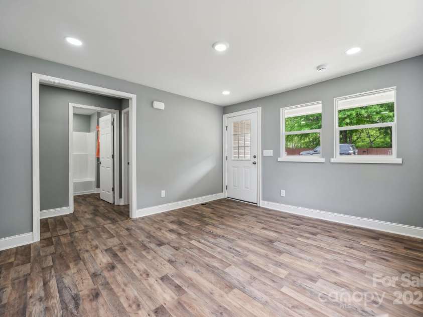 606 & 608 Hampton Road, Lancaster, SC 29720.  MLS# CAR4248419, YatesRealty ID 11659. 