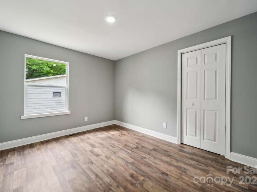 606 & 608 Hampton Road, Lancaster, SC 29720.  MLS# CAR4248419, YatesRealty ID 11659. 