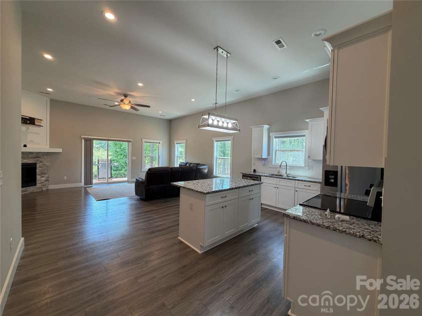 1473 Pleasant School Road, Gaffney, SC 29341.  MLS# CAR4341316, YatesRealty ID 1166. 