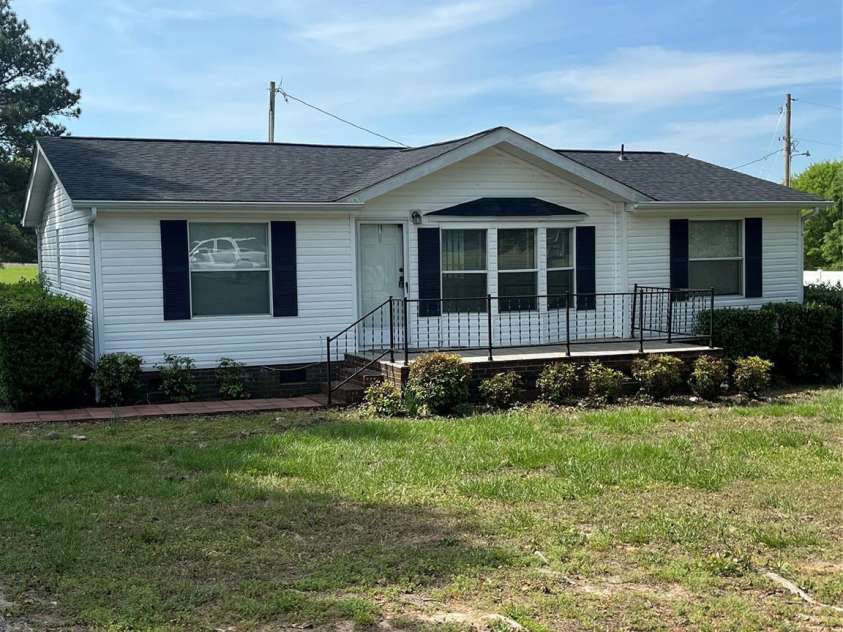 28616 Canton Road, Albemarle, NC 28001.  MLS# CAR4369843, YatesRealty ID 11661. 