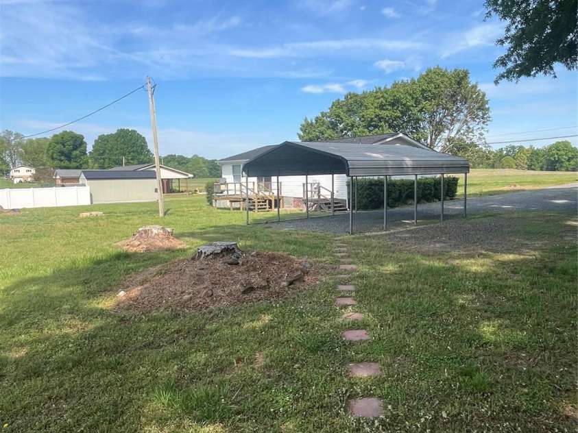 28616 Canton Road, Albemarle, NC 28001.  MLS# CAR4369843, YatesRealty ID 11661. 