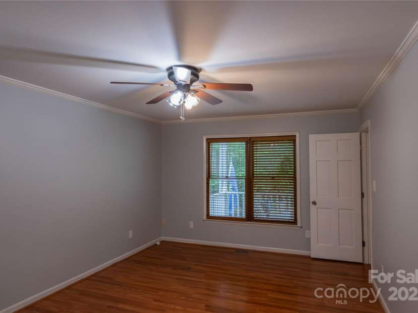 432 Partridge Place, York, SC 29745.  MLS# CAR4250327, YatesRealty ID 11661. Primary Bedroom
