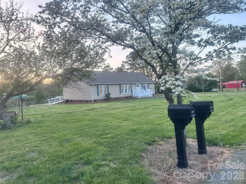 26024 Hobert Road, Albemarle, NC 28001.  MLS# CAR4364507, YatesRealty ID 11663. 