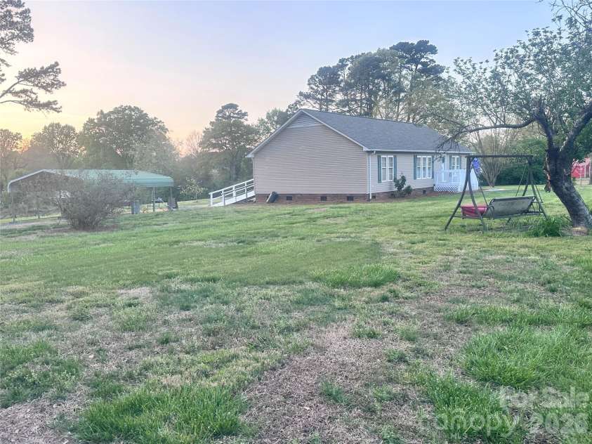 26024 Hobert Road, Albemarle, NC 28001.  MLS# CAR4364507, YatesRealty ID 11663. 