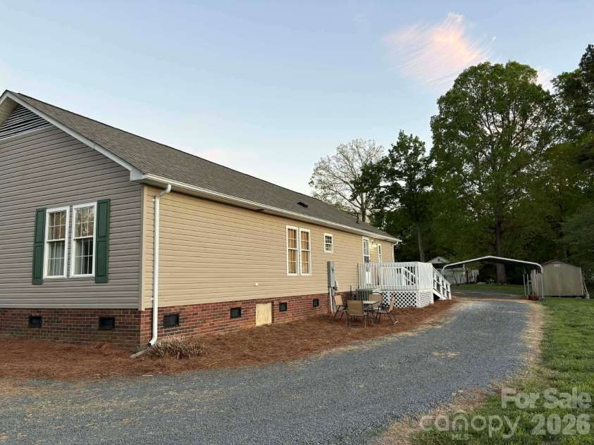 26024 Hobert Road, Albemarle, NC 28001.  MLS# CAR4364507, YatesRealty ID 11663. 