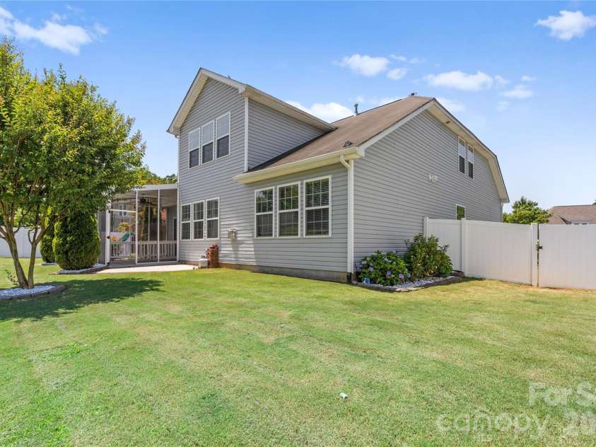 159 Warfield Drive, Mooresville, NC 28115.  MLS# CAR4364101, YatesRealty ID 11664. 