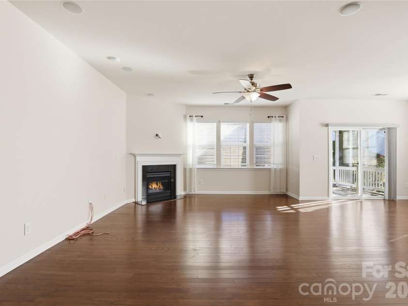 159 Warfield Drive, Mooresville, NC 28115.  MLS# CAR4364101, YatesRealty ID 11664. 