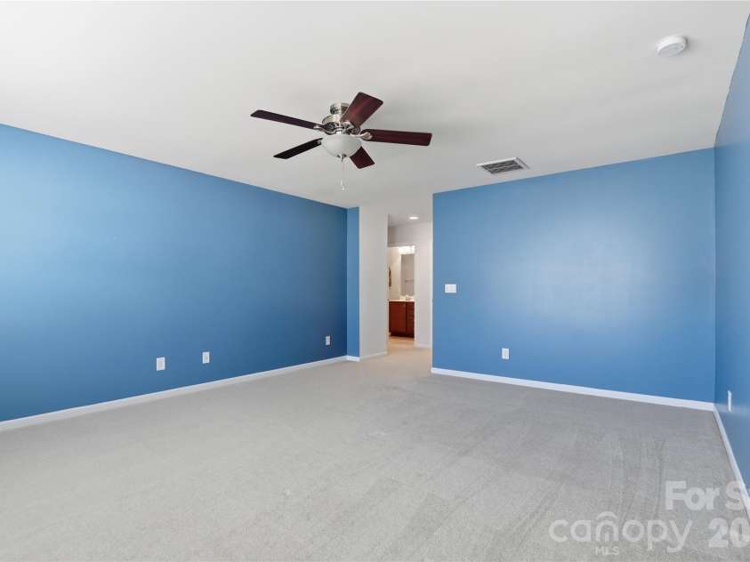 159 Warfield Drive, Mooresville, NC 28115.  MLS# CAR4364101, YatesRealty ID 11664. 