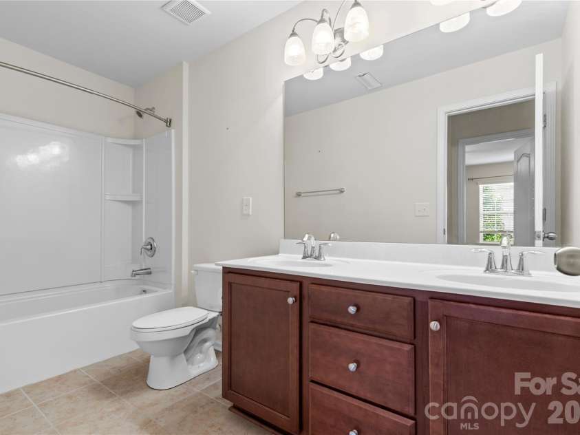 159 Warfield Drive, Mooresville, NC 28115.  MLS# CAR4364101, YatesRealty ID 11664. 