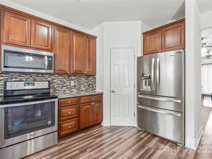 1707 Kashmir White Lane, Fort Mill, SC 29708.  MLS# CAR4255653, YatesRealty ID 11665. 