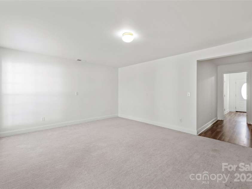 1707 Kashmir White Lane, Fort Mill, SC 29708.  MLS# CAR4255653, YatesRealty ID 11665. 