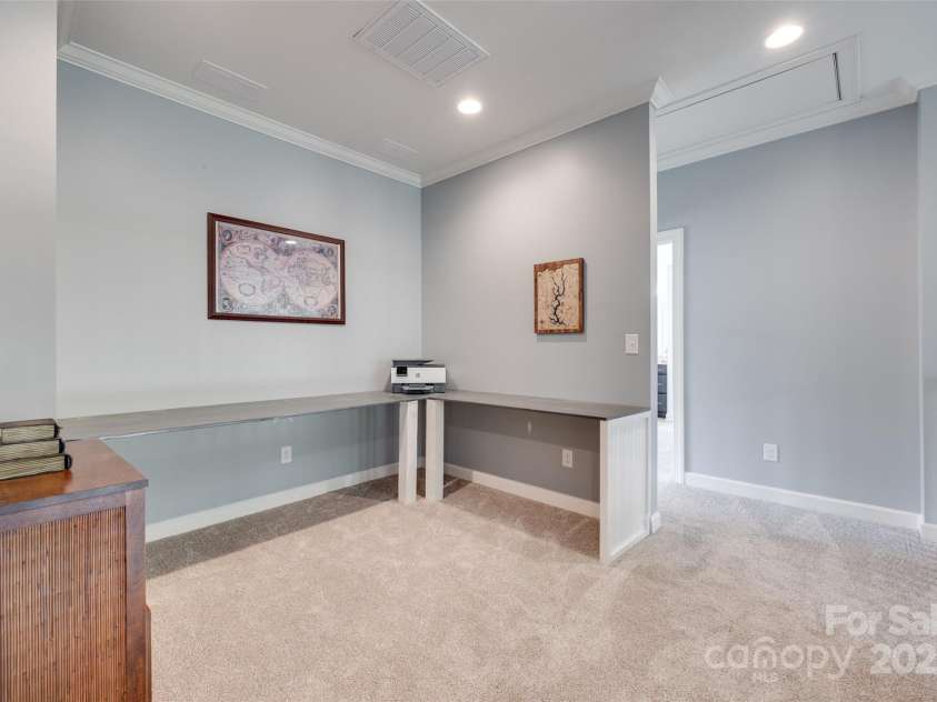 1446 Cilantro Court, Tega Cay, SC 29708.  MLS# CAR4248614, YatesRealty ID 11666. Built in desk/ loft