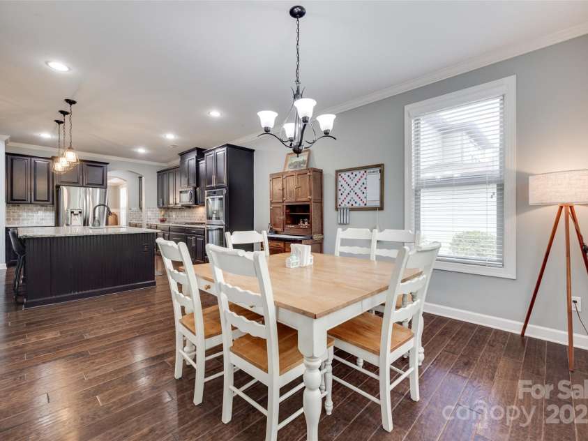 1446 Cilantro Court, Tega Cay, SC 29708.  MLS# CAR4248614, YatesRealty ID 11666. Eat-in kitchen area