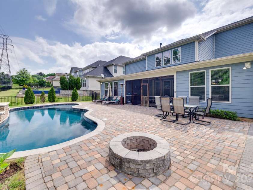 1446 Cilantro Court, Tega Cay, SC 29708.  MLS# CAR4248614, YatesRealty ID 11666. Fire pit