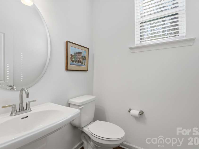 517 Sandy Avenue, Charlotte, NC 28213.  MLS# CAR4358520, YatesRealty ID 11666. 