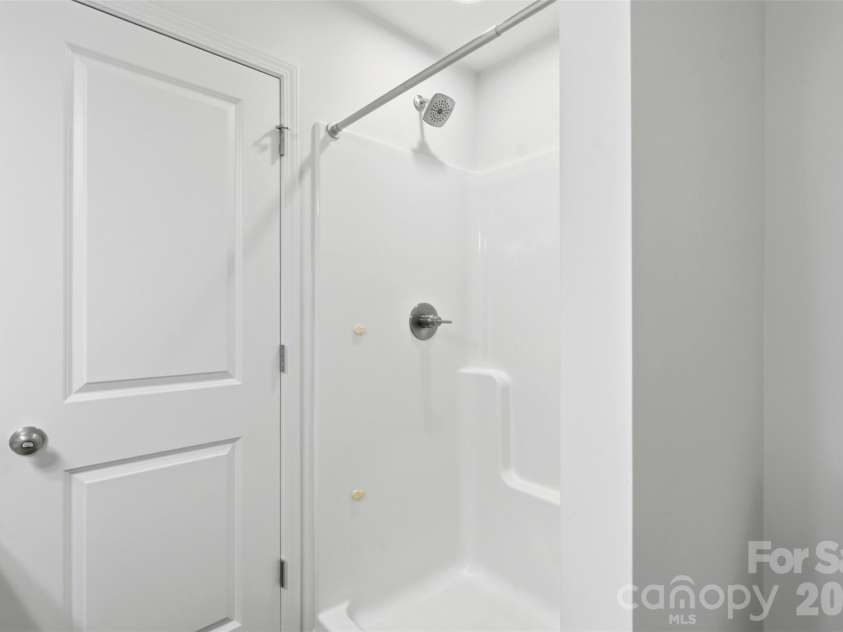 517 Sandy Avenue, Charlotte, NC 28213.  MLS# CAR4358520, YatesRealty ID 11666. 