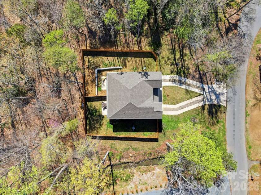 517 Sandy Avenue, Charlotte, NC 28213.  MLS# CAR4358520, YatesRealty ID 11666. 