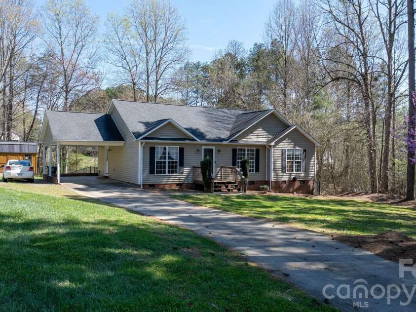 120 Wesley Court, Crouse, NC 28033.  MLS# CAR4359553, YatesRealty ID 11667. 