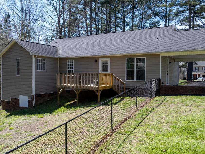 120 Wesley Court, Crouse, NC 28033.  MLS# CAR4359553, YatesRealty ID 11667. 