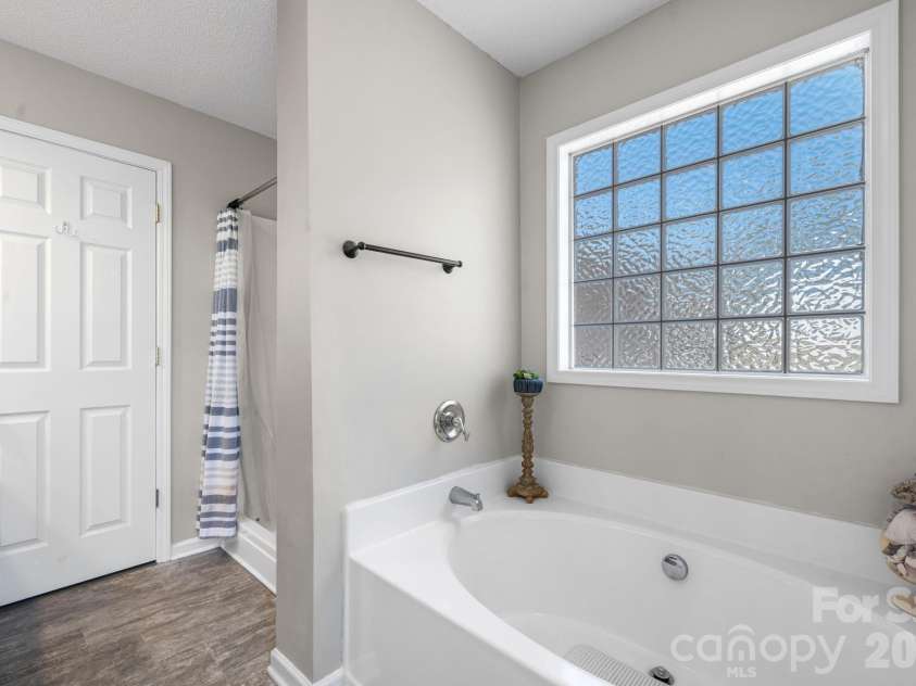 120 Wesley Court, Crouse, NC 28033.  MLS# CAR4359553, YatesRealty ID 11667. 
