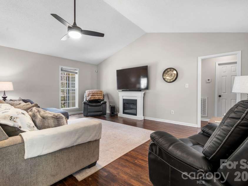 120 Wesley Court, Crouse, NC 28033.  MLS# CAR4359553, YatesRealty ID 11667. 
