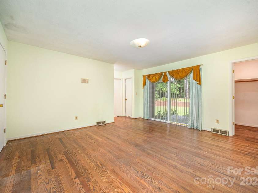 1012 Hawkinstown Road, Salisbury, NC 28144.  MLS# CAR4247143, YatesRealty ID 11668. 