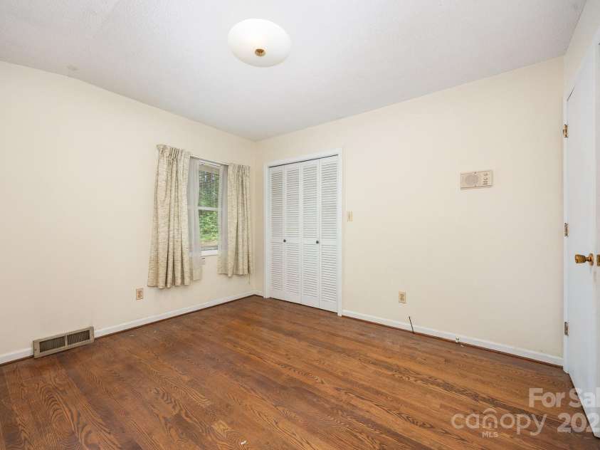 1012 Hawkinstown Road, Salisbury, NC 28144.  MLS# CAR4247143, YatesRealty ID 11668. 
