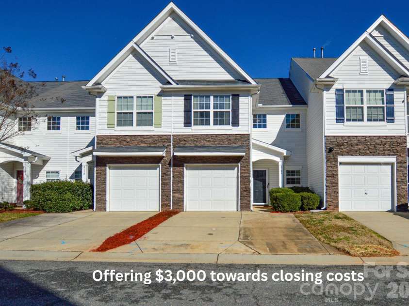 2126 Shady Pond Drive, Clover, SC 29710.  MLS# CAR4338184, YatesRealty ID 11668. 