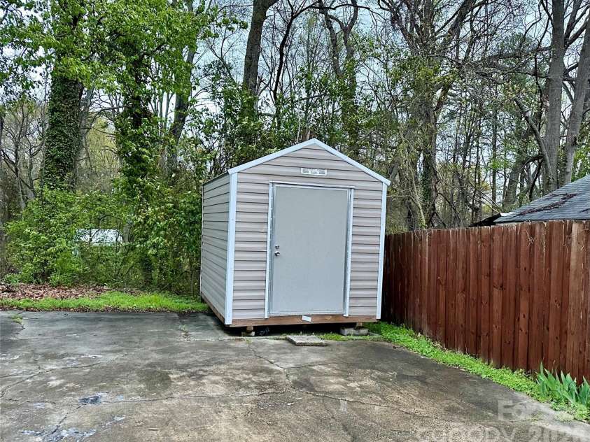 1912 Graham Street, Gastonia, NC 28052.  MLS# CAR4357429, YatesRealty ID 11669. 