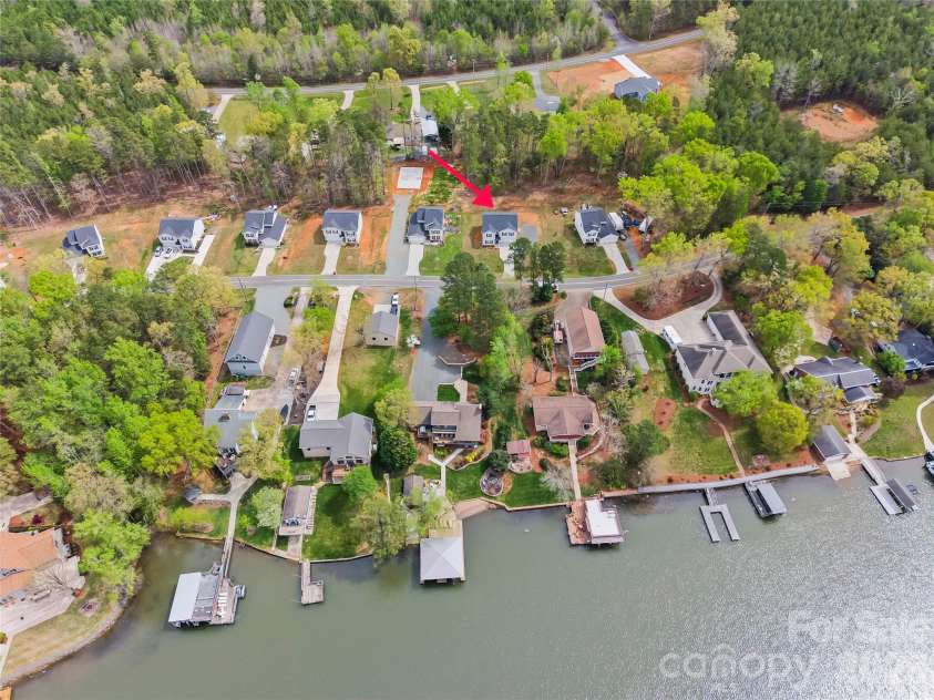319 Shoreline Drive, New London, NC 28127.  MLS# CAR4366530, YatesRealty ID 11670. 