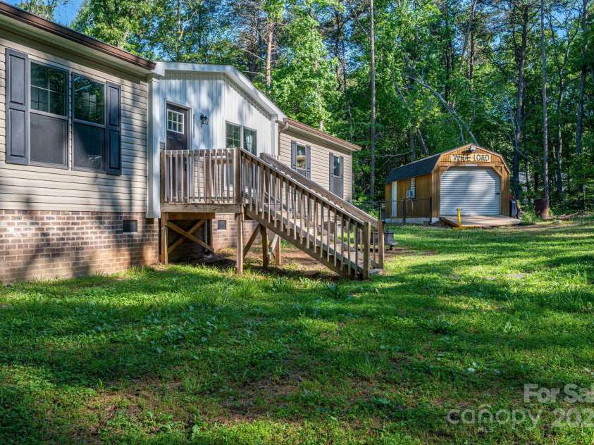 4920 Morrison Houser Trail, Lincolnton, NC 28092.  MLS# CAR4252358, YatesRealty ID 11670. 