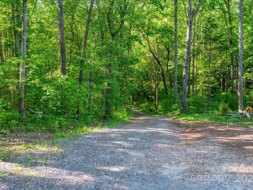 4920 Morrison Houser Trail, Lincolnton, NC 28092.  MLS# CAR4252358, YatesRealty ID 11670. 