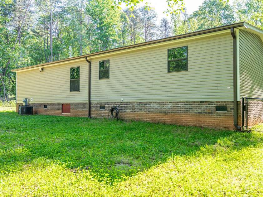 4920 Morrison Houser Trail, Lincolnton, NC 28092.  MLS# CAR4252358, YatesRealty ID 11670. 