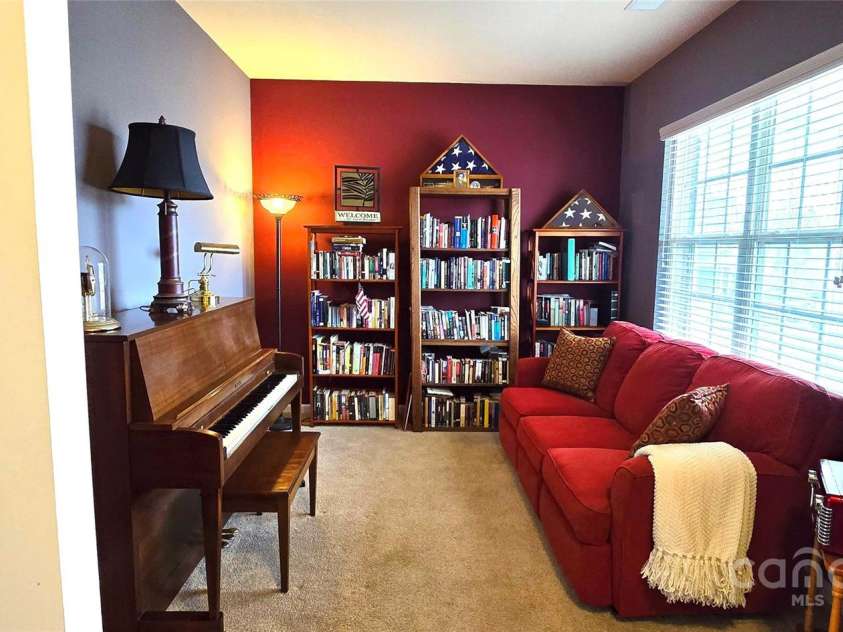121 Mackinac Drive, Mooresville, NC 28117.  MLS# CAR4218931, YatesRealty ID 11674. 