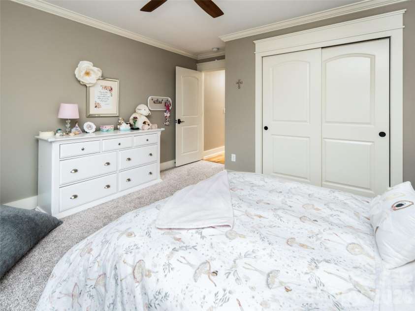 27 Slippery Rock Drive, Fletcher, NC 28732.  MLS# CAR4364878, YatesRealty ID 11676. 