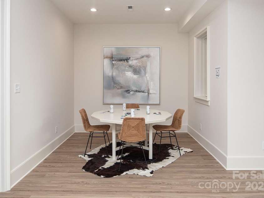 1214 Kings Drive, Charlotte, NC 28207.  MLS# CAR4215247, YatesRealty ID 11678. 