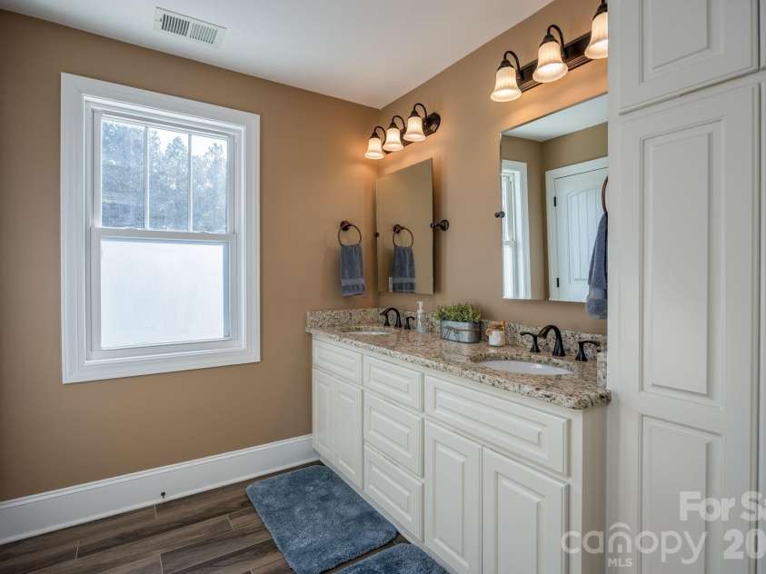 2583 Rockbridge Road, Ridgeway, SC 29130.  MLS# CAR4344147, YatesRealty ID 11679. 