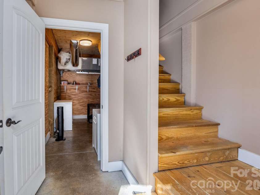 2583 Rockbridge Road, Ridgeway, SC 29130.  MLS# CAR4344147, YatesRealty ID 11679. 