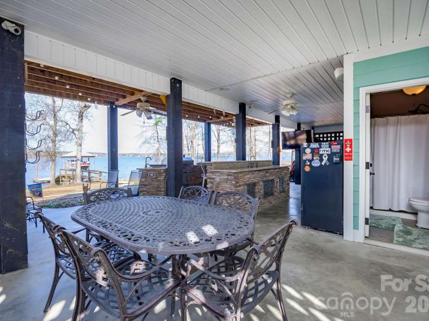 2583 Rockbridge Road, Ridgeway, SC 29130.  MLS# CAR4344147, YatesRealty ID 11679. 