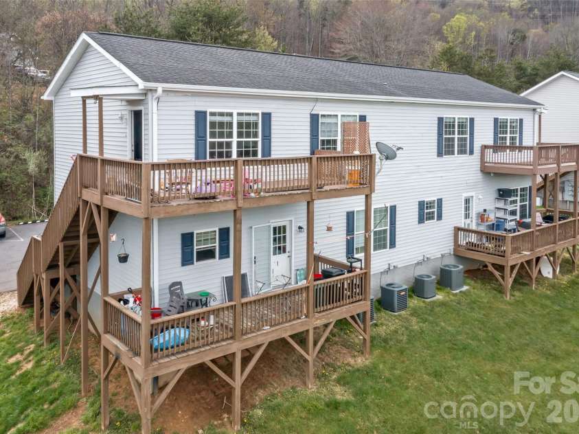 50 & 52 Smith Road, Leicester, NC 28748.  MLS# CAR4357331, YatesRealty ID 11680. 