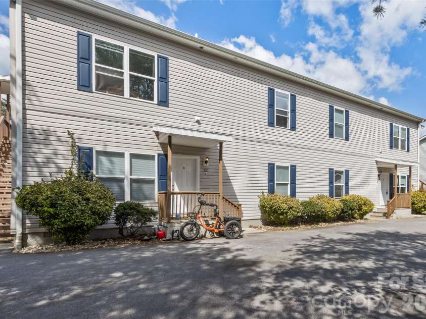 50 & 52 Smith Road, Leicester, NC 28748.  MLS# CAR4357331, YatesRealty ID 11680. 