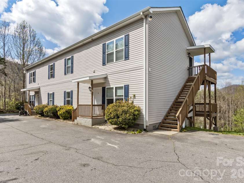 50 & 52 Smith Road, Leicester, NC 28748.  MLS# CAR4357331, YatesRealty ID 11680. 