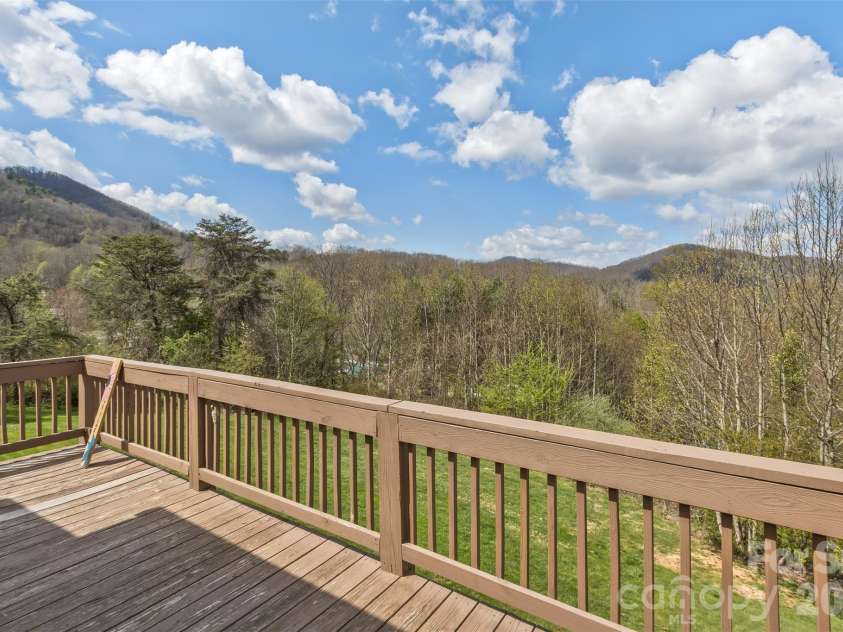 50 & 52 Smith Road, Leicester, NC 28748.  MLS# CAR4357331, YatesRealty ID 11680. 