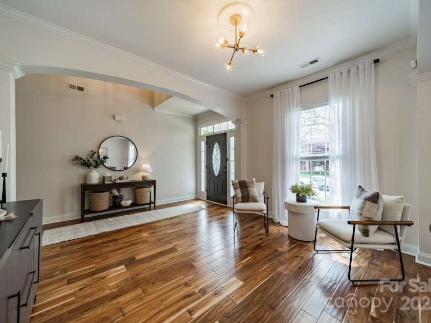 117 Middleton Place, Mooresville, NC 28117.  MLS# CAR4243590, YatesRealty ID 11681. Flex Space