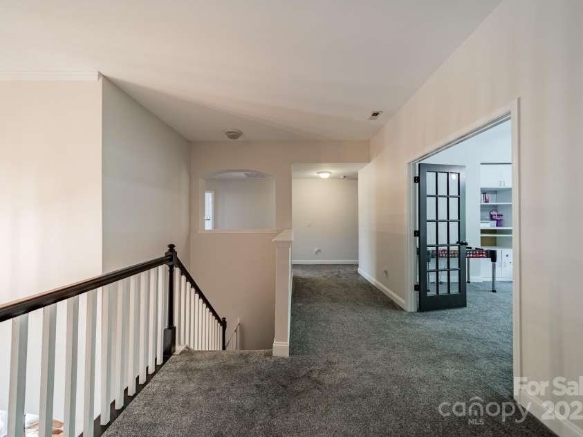 117 Middleton Place, Mooresville, NC 28117.  MLS# CAR4243590, YatesRealty ID 11681. Upper Level landing