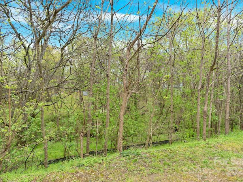 1828 Aston Mill Place, Charlotte, NC 28273.  MLS# CAR4243653, YatesRealty ID 11682. Backyard