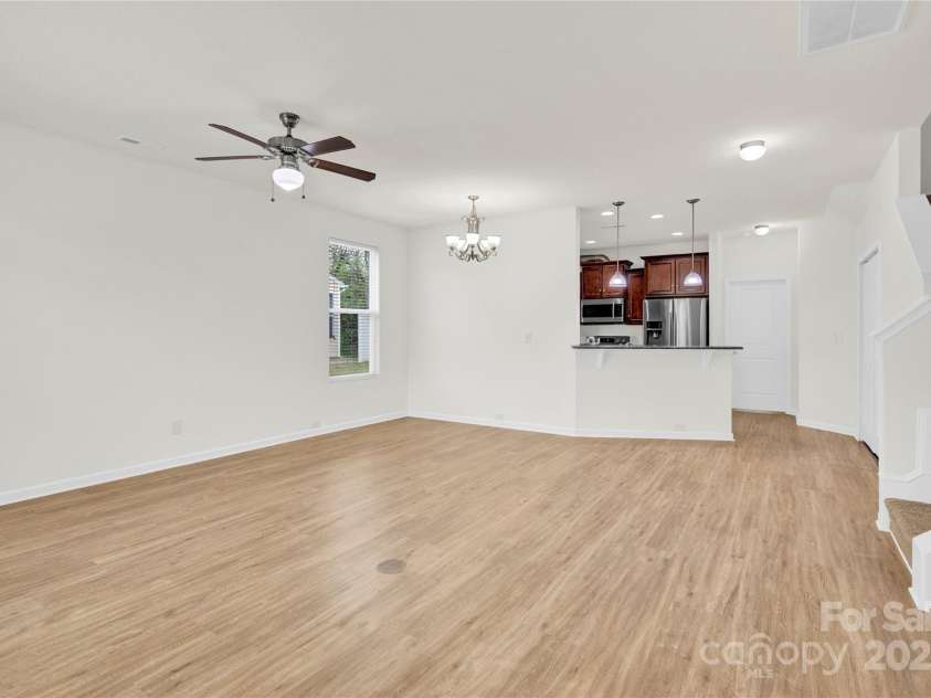 1828 Aston Mill Place, Charlotte, NC 28273.  MLS# CAR4243653, YatesRealty ID 11682. Family Room